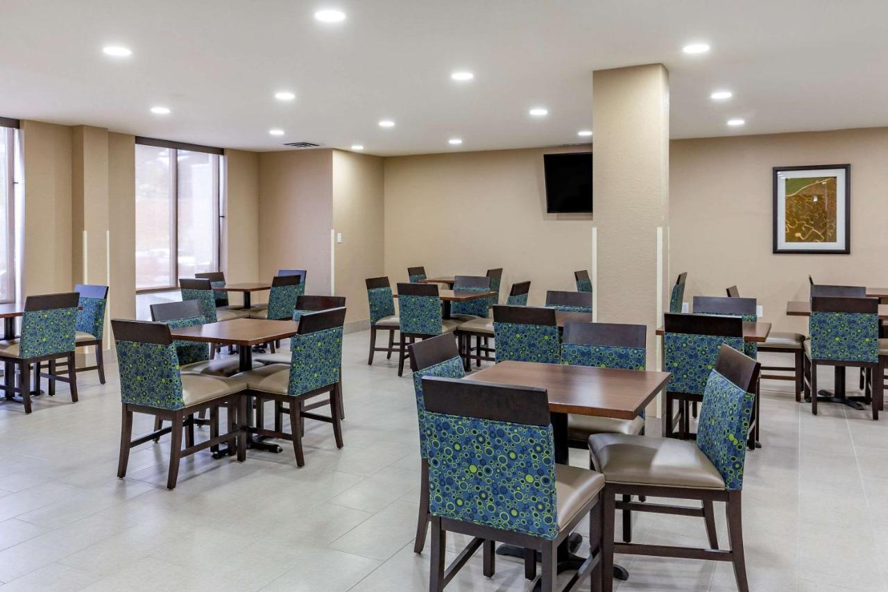 Quality Inn & Suites Spring Lake - Fayetteville Near Fort Bragg Eksteriør billede